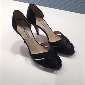 Oscar de la renta black satin evening shoes